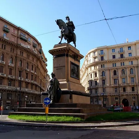 ゲストハウス Umberto I° & *